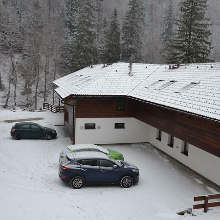 Chopok Juh Apartman Tatiana, Trangoska 迪马诺卡多林纳 外观 照片